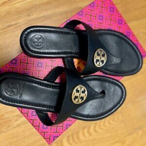 Tory Burch Benton Flat Thong/Nappy Leather Size 9
